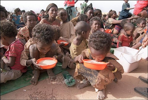 UNICEF cảnh báo nguy cơ thiếu nước của hàng triệu trẻ em châu Phi